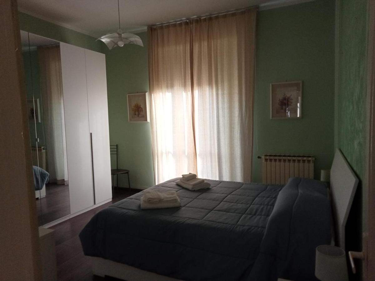 Casa Sofia - Appartamento Con Parcheggio Riservato แตร์นี ภายนอก รูปภาพ
