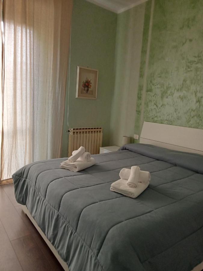 Casa Sofia - Appartamento Con Parcheggio Riservato แตร์นี ภายนอก รูปภาพ