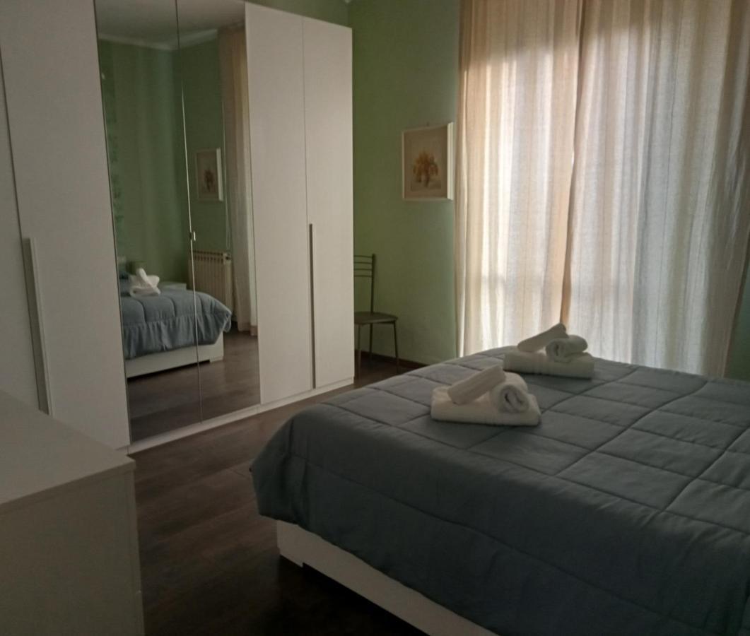 Casa Sofia - Appartamento Con Parcheggio Riservato แตร์นี ภายนอก รูปภาพ